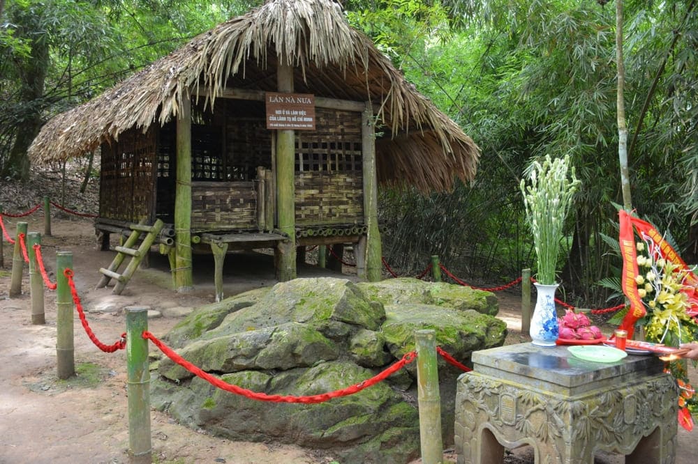 Di tích Lán Nà Lừa (Nà Nưa) (Nguồn: Báo Phụ Nữ Việt Nam Điện Tử)