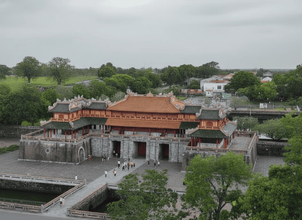Kiến trúc đồ sộ của kinh thành Huế