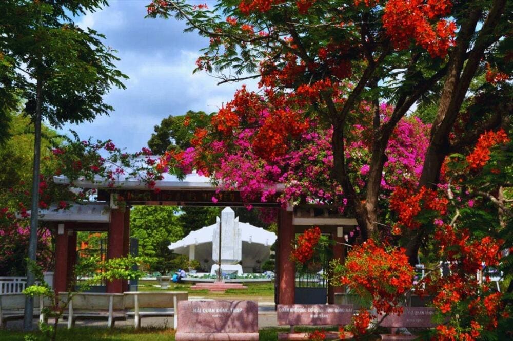 Khu di tích là nơi du khách có thể tìm hiểu về cuộc đời và sự nghiệp của ông Nguyễn Sinh Sắc