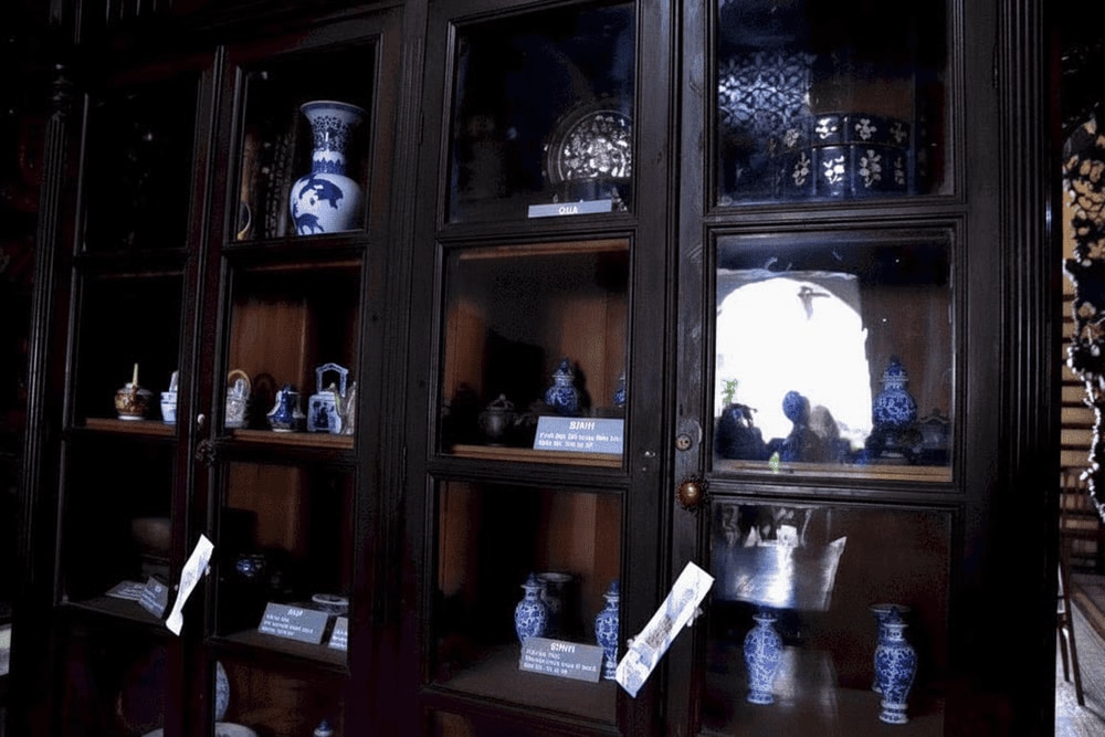 Những hiện vật cổ được bảo tồn tại nhà cổ