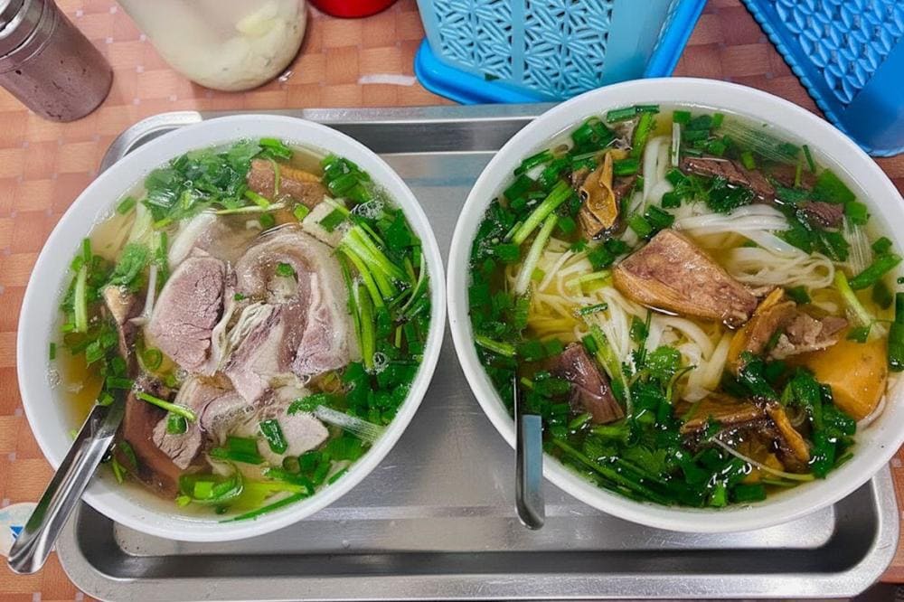 Phở Tựu Hàng Da