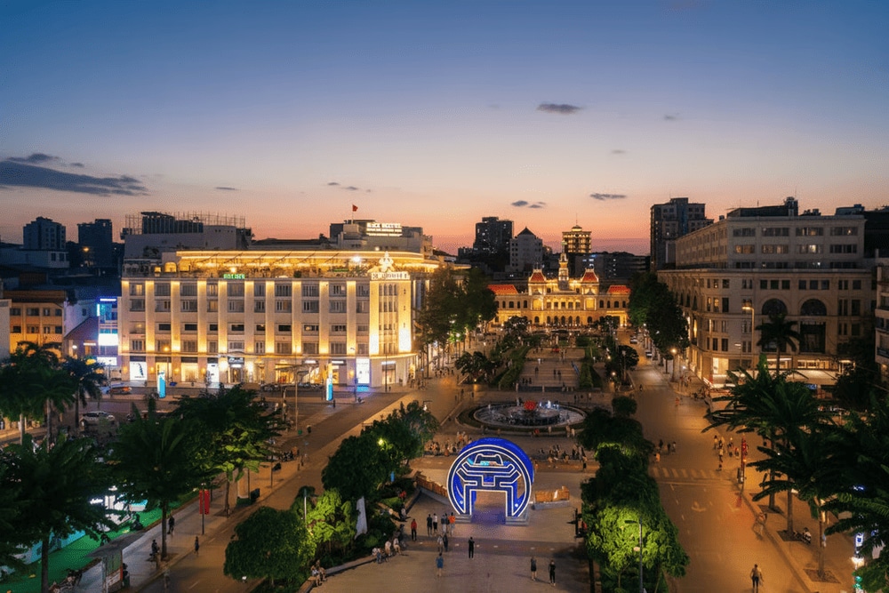 Phố đi bộ Nguyễn Huệ