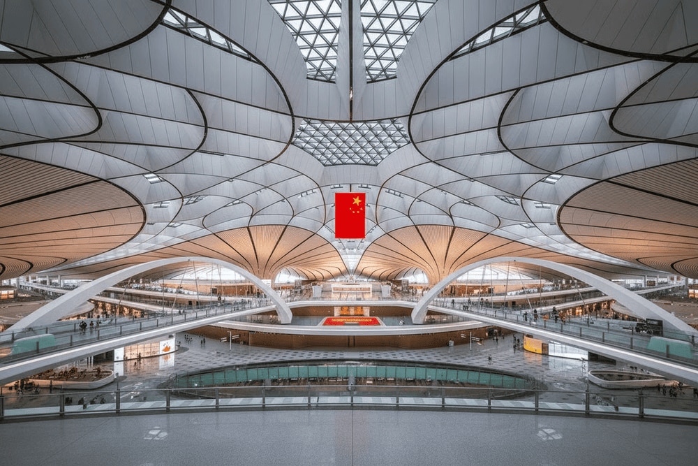 Sân bay Bắc Kinh còn đang có kế hoạch mở rộng và nâng cấp các cơ sở hạ tầng để đáp ứng nhu cầu đi lại ngày càng tăng của hành khách