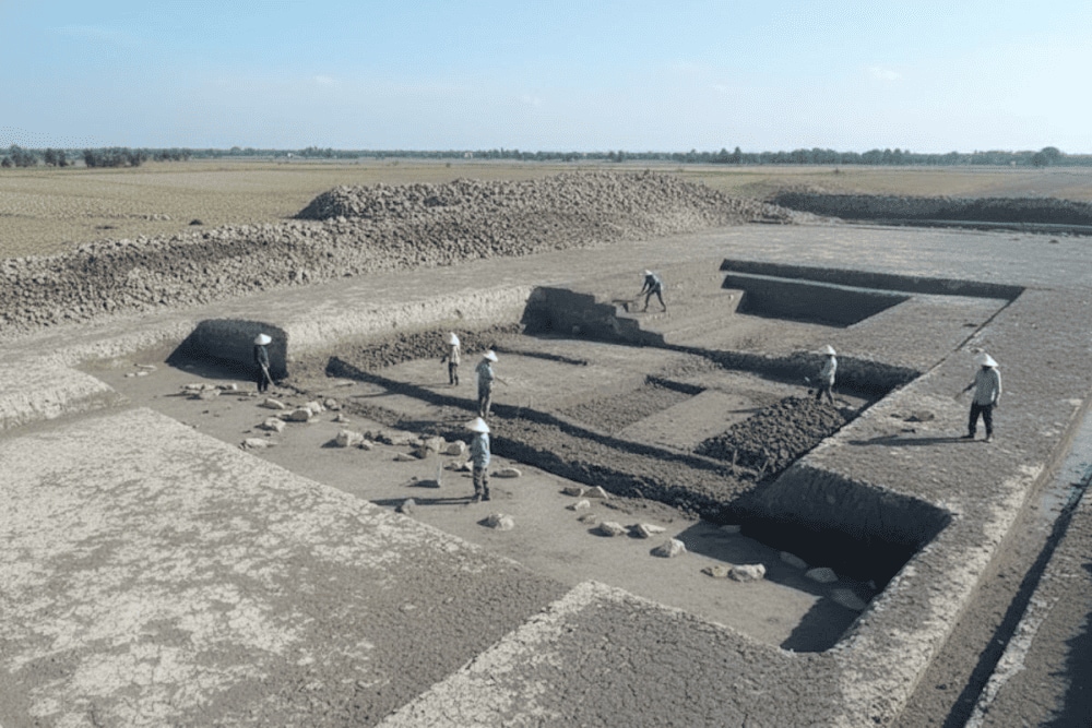 Thành nhà Hồ được xây dựng năm 1397 với thời gian kỷ lục chỉ trong 3 tháng