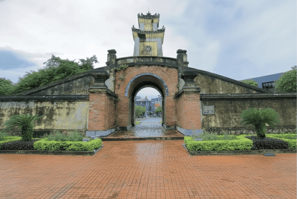 Quảng Bình Quan có ý nghĩa quan trọng về quân sự.