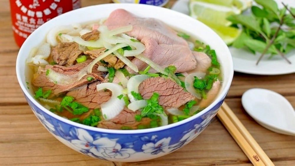 Pho is the famous dish of Hanoi in the world