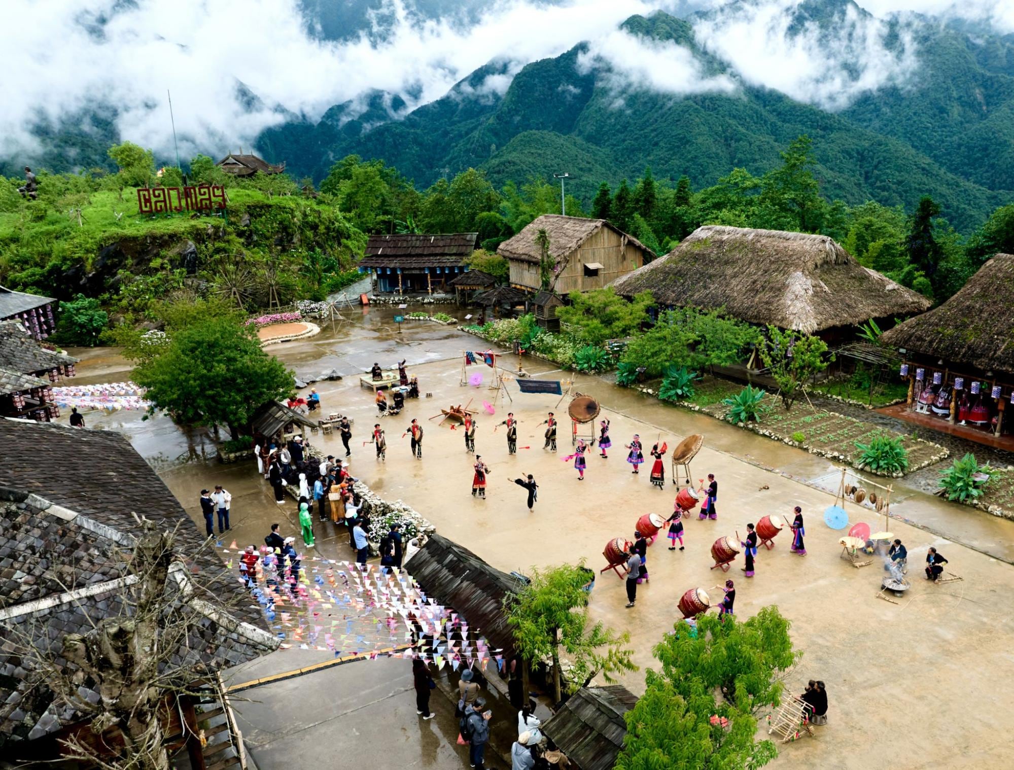 dinh-thieng-du-ky-is-a-journey-through-the-landscapes-culture.jpg
