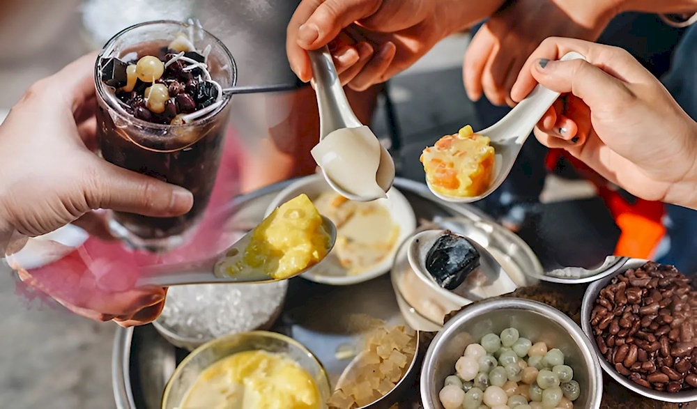 Che is a refreshing and sweet treat that’s perfect for cooling off after a warm day in the Old Quarter