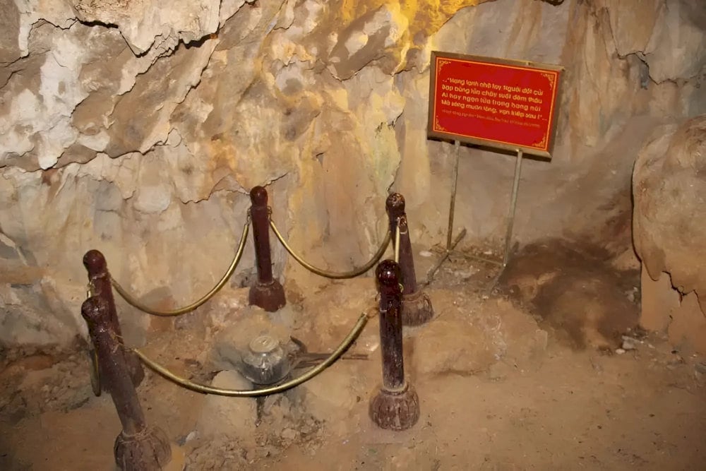 During his time in Pac Bo, President Ho Chi Minh wrote poetry, reflecting both his revolutionary spirit and deep appreciation for nature 