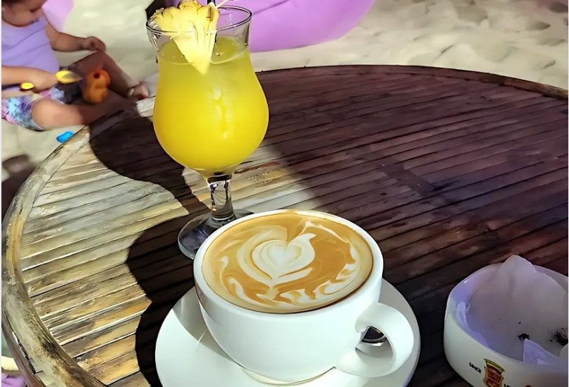 Mojitos are a favorite drink of many visitors to Paradise