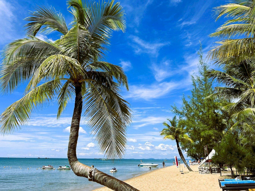 Truong Beach stretches along the southwestern coast of Phu Quoc, offering golden sands and calm turquoise waters