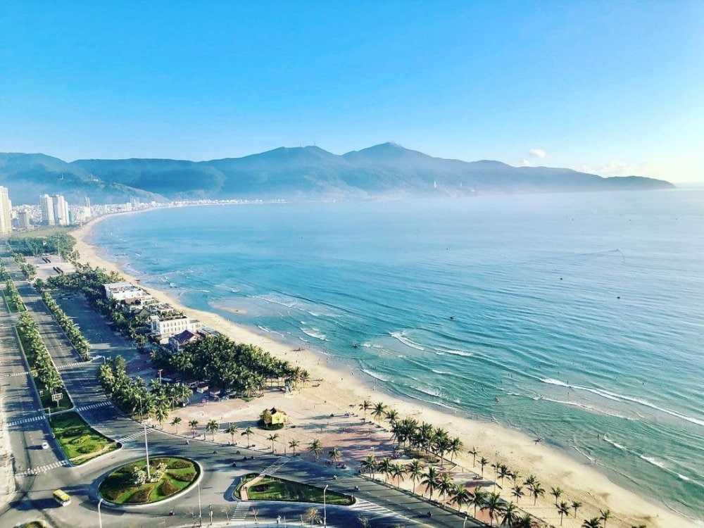 My Khe Beach boasts a long stretch of fine white sand and crystal-clear turquoise waters, a relaxing paradise right in Danang