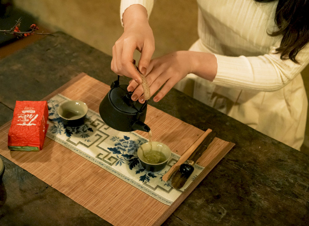 It's an enriching experience to enjoy the tea in this historically significant setting, and it adds a layer of cultural immersion to your visit to the Hue Historic Citadel