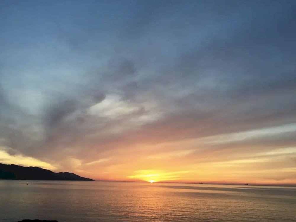 The sunrises and sunsets at Non Nuoc Beach are moments you'll carry long after your visit ends