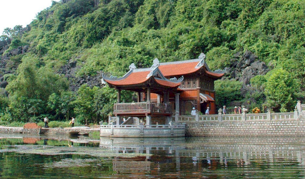 When visiting Phu Khong Temple, visitors will be immersed in a serene and ancient worship space 