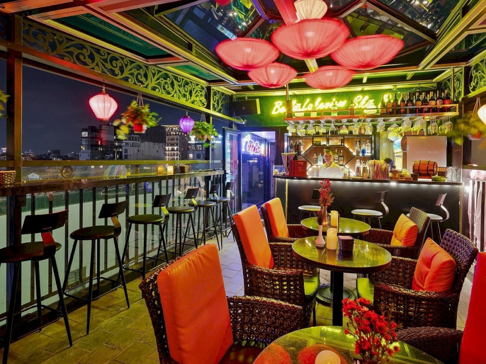 If you’re looking for a truly local vegan dining experience at an affordable price, Bo De Quan is the place to be