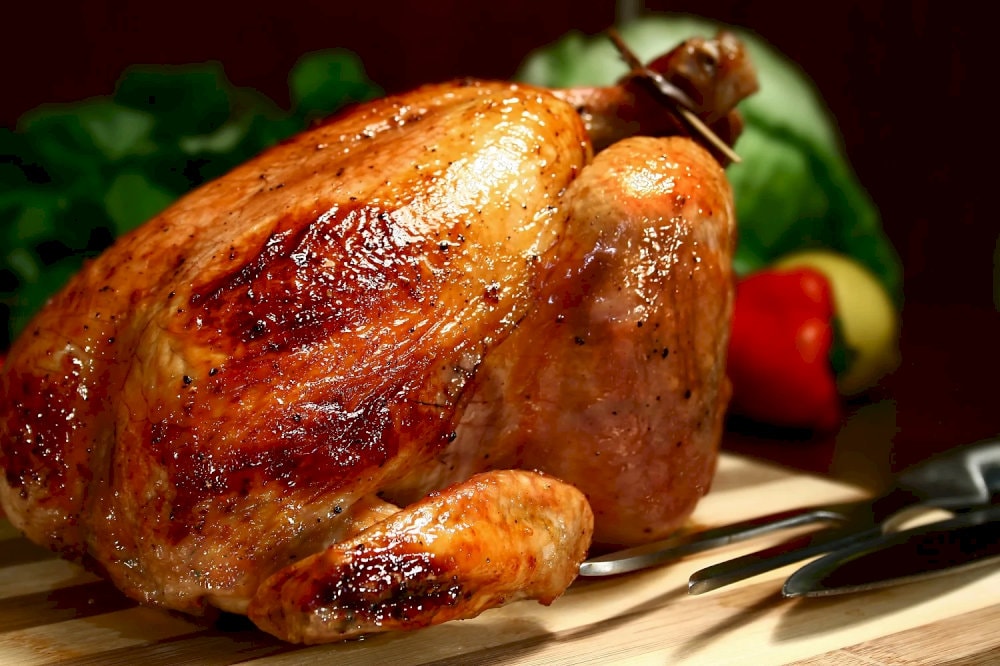 Gà sau khi nướng lên có mùi thơm lừng