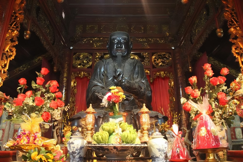 Đền Quán Thánh thờ Huyền Thiên Trấn Vũ