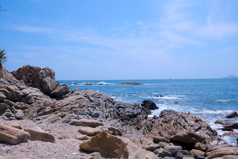 Bờ biển Gành Đá Đĩa