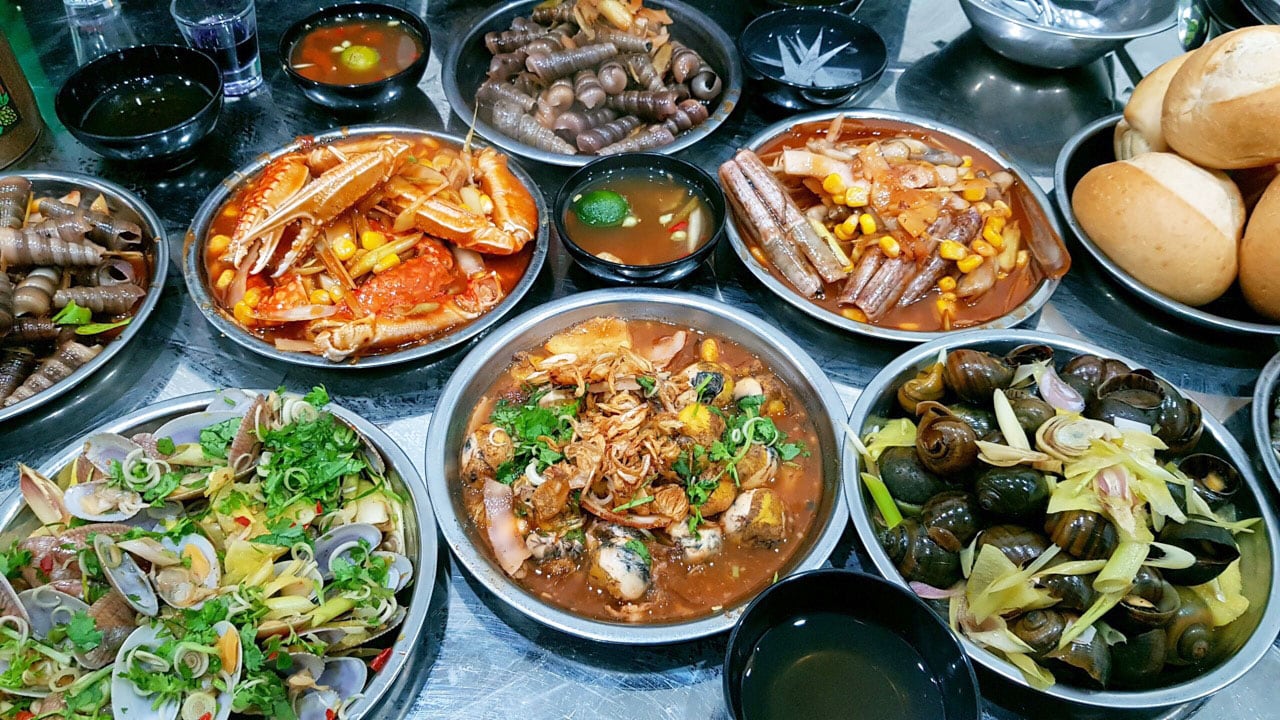 Thưởng thức các quán ốc ngon ở Hải Phòng