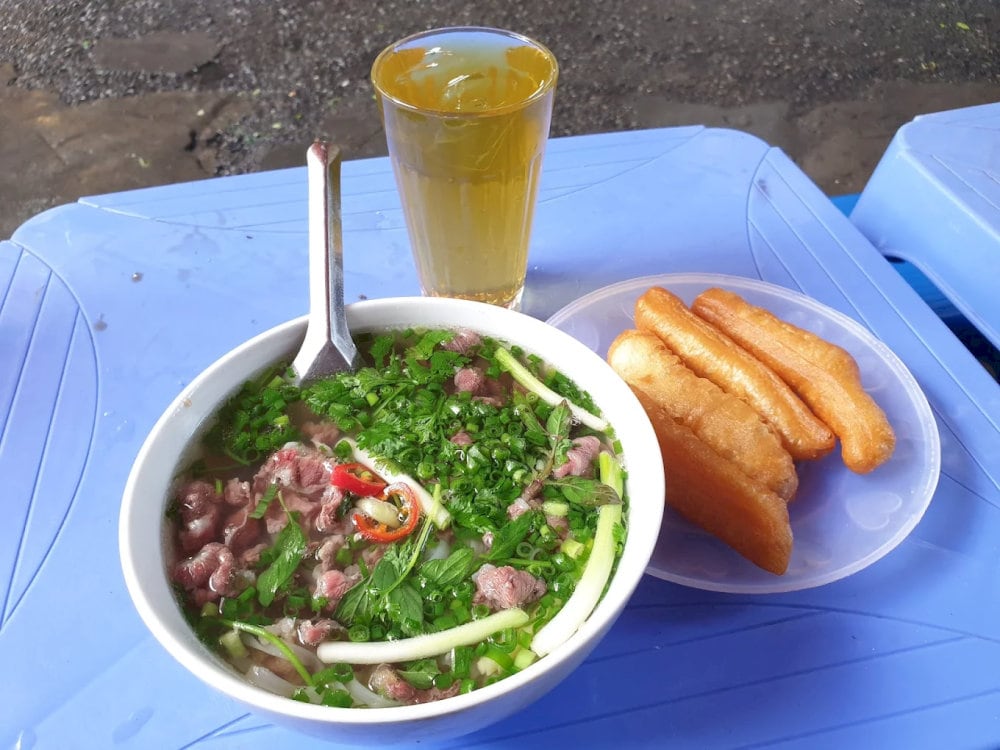 Phở mặn Gầm Cầu