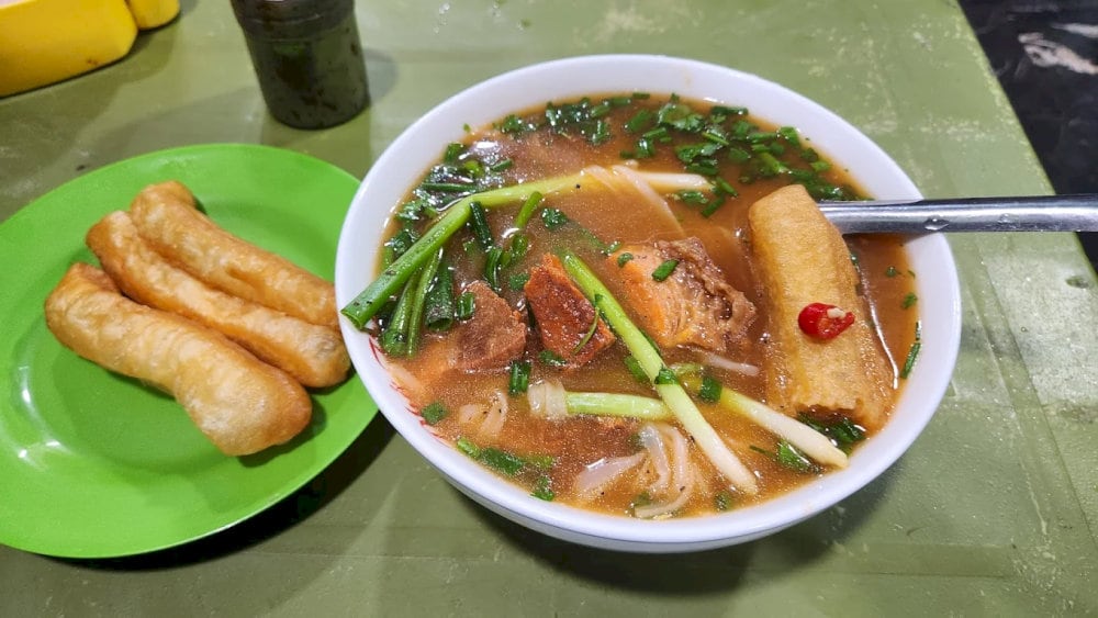 Phở sốt vang tại quán Phở Thật