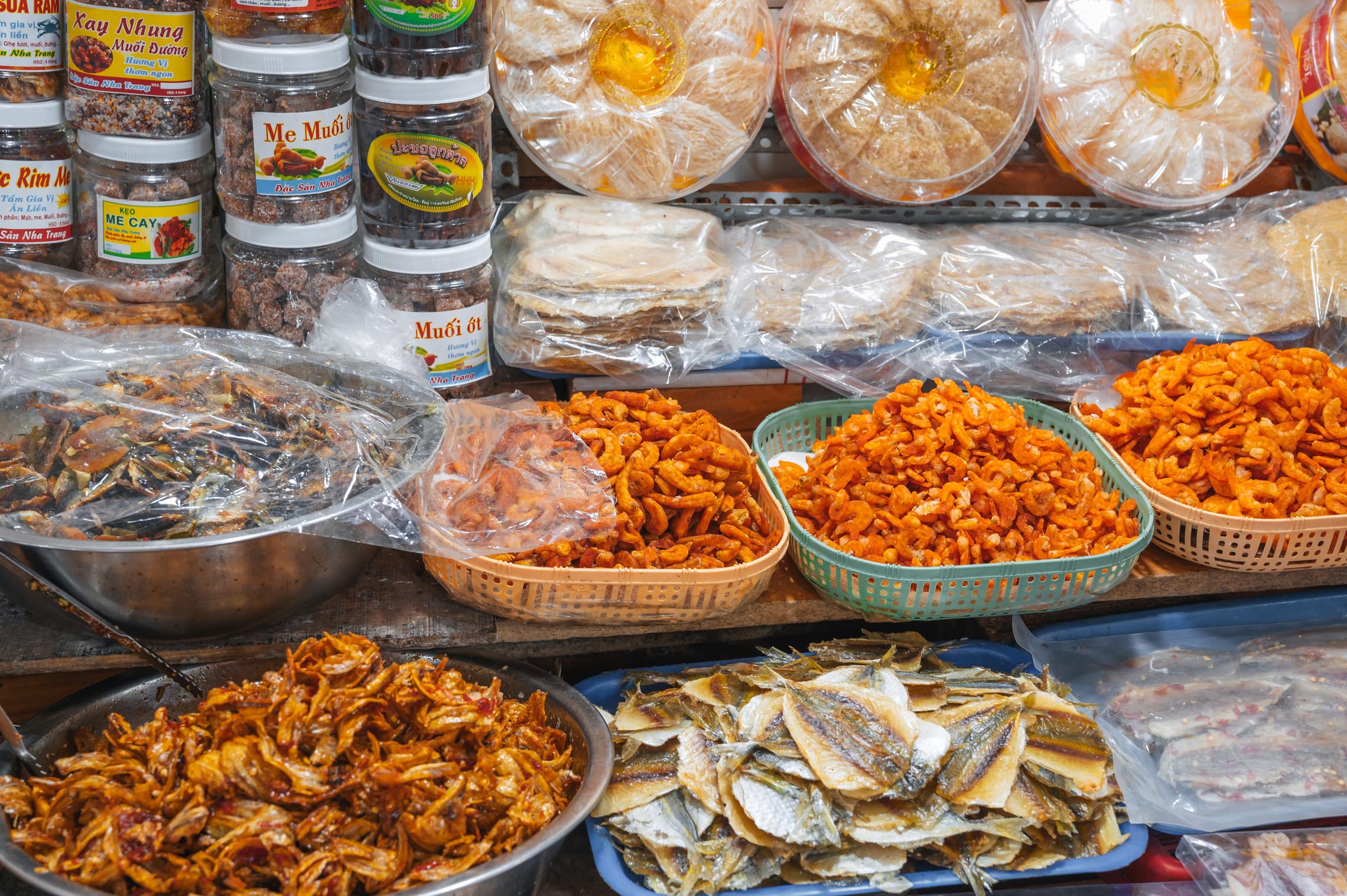 Assortment of dried seafood in Nha Trang, local specialties to discover at Nha Trang night market