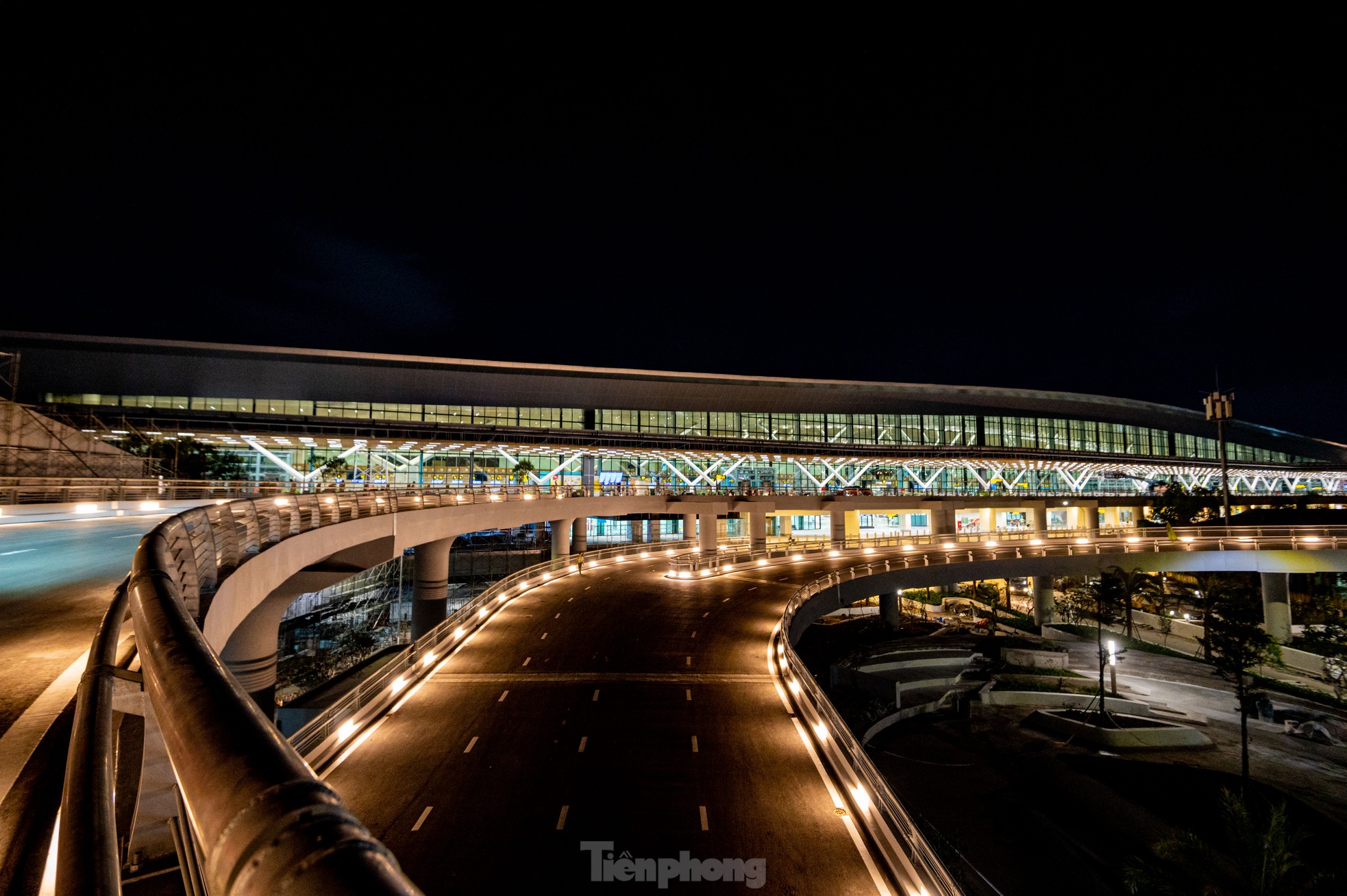 Aviation News 26-01- Bão tuyết diện rộng khiến hàng không Mỹ tê liệt 2.jpg