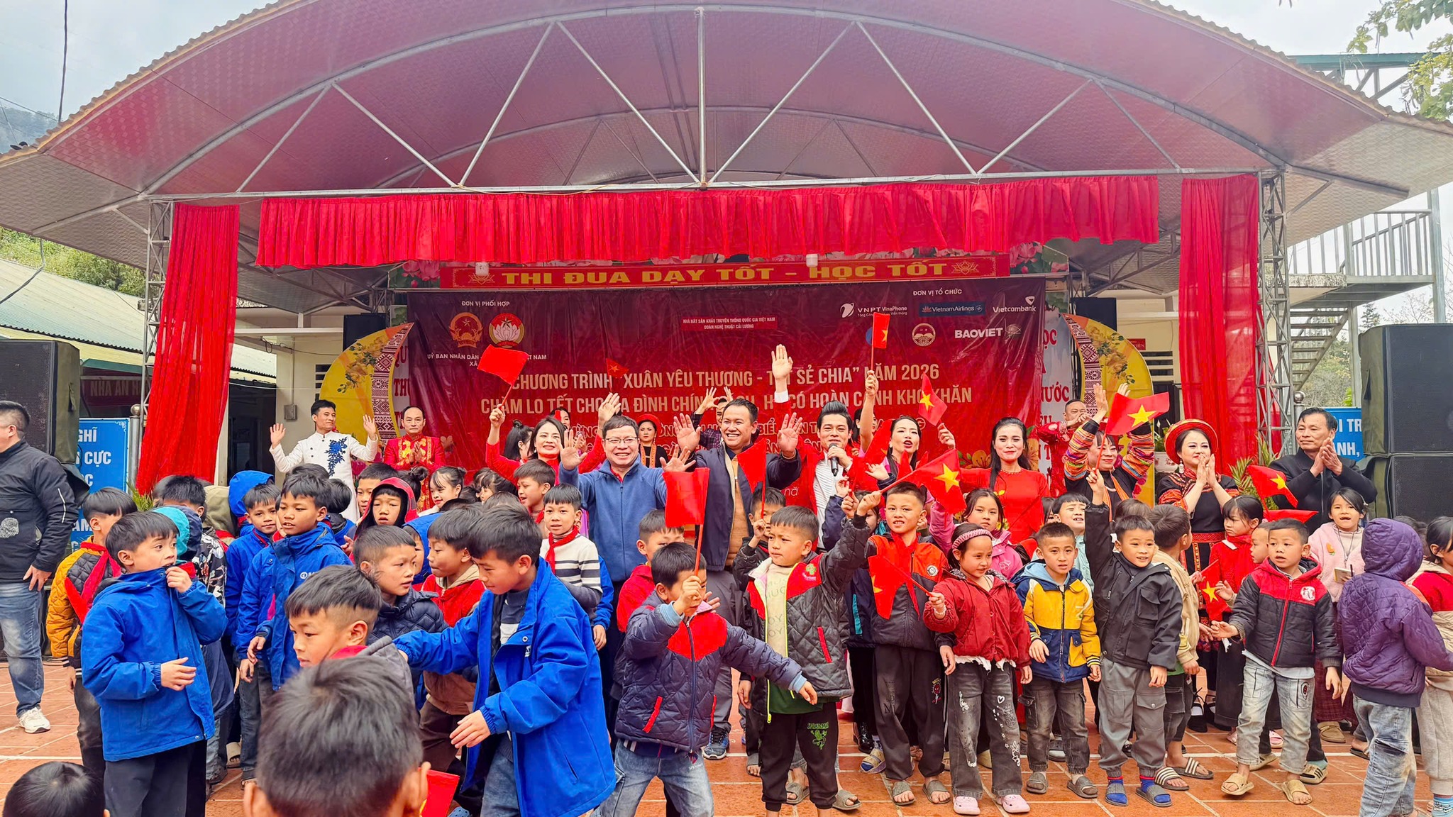 Hành trình biên giới năm 2026 Tuổi trẻ VNA lan tỏa hơi ấm nghĩa tình nơi biên cương 2.jpg