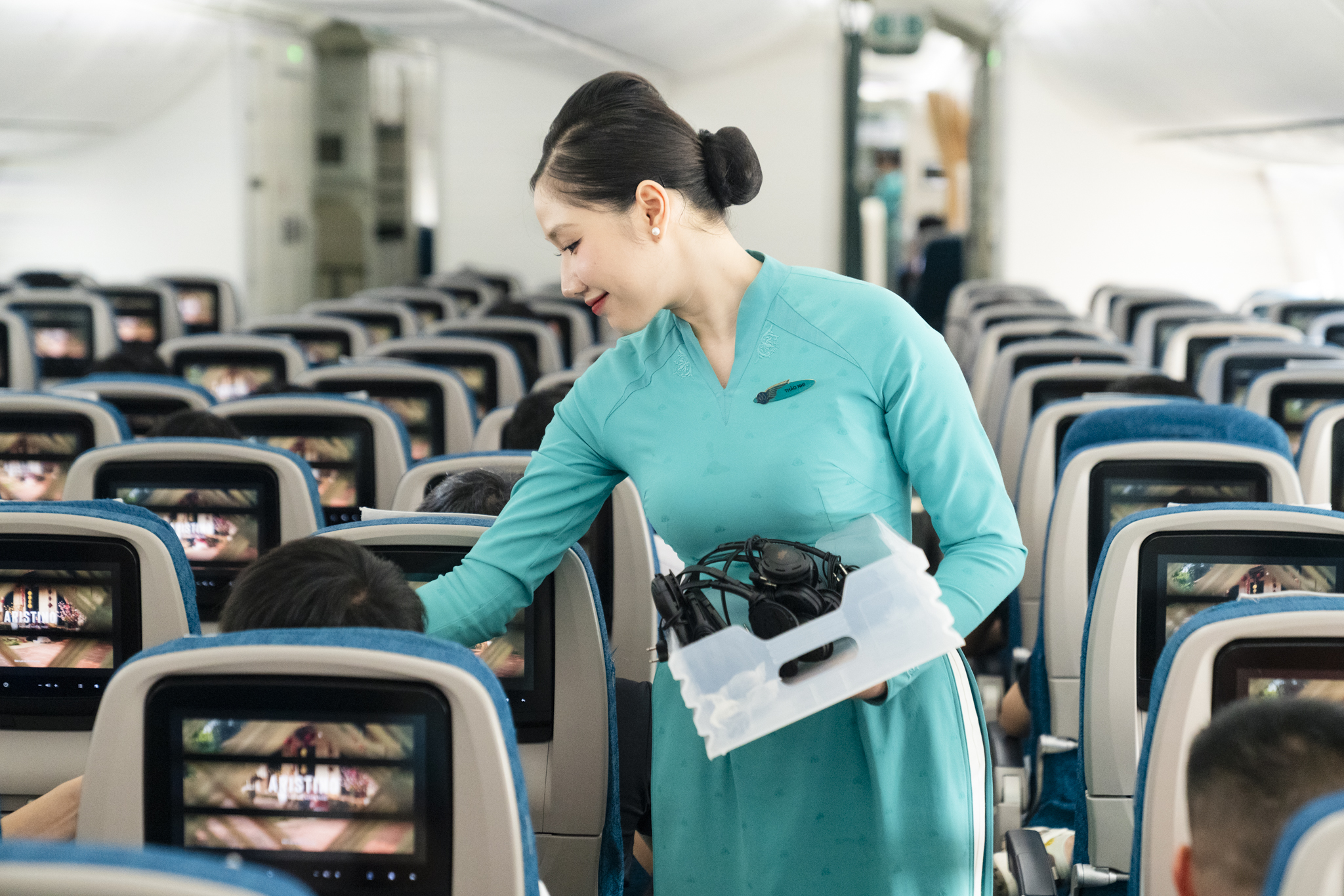 Vietnam Airlines phối hợp Tổng liên đoàn Lao động Việt Nam đưa người lao động về quê đón Tết 3.jpg