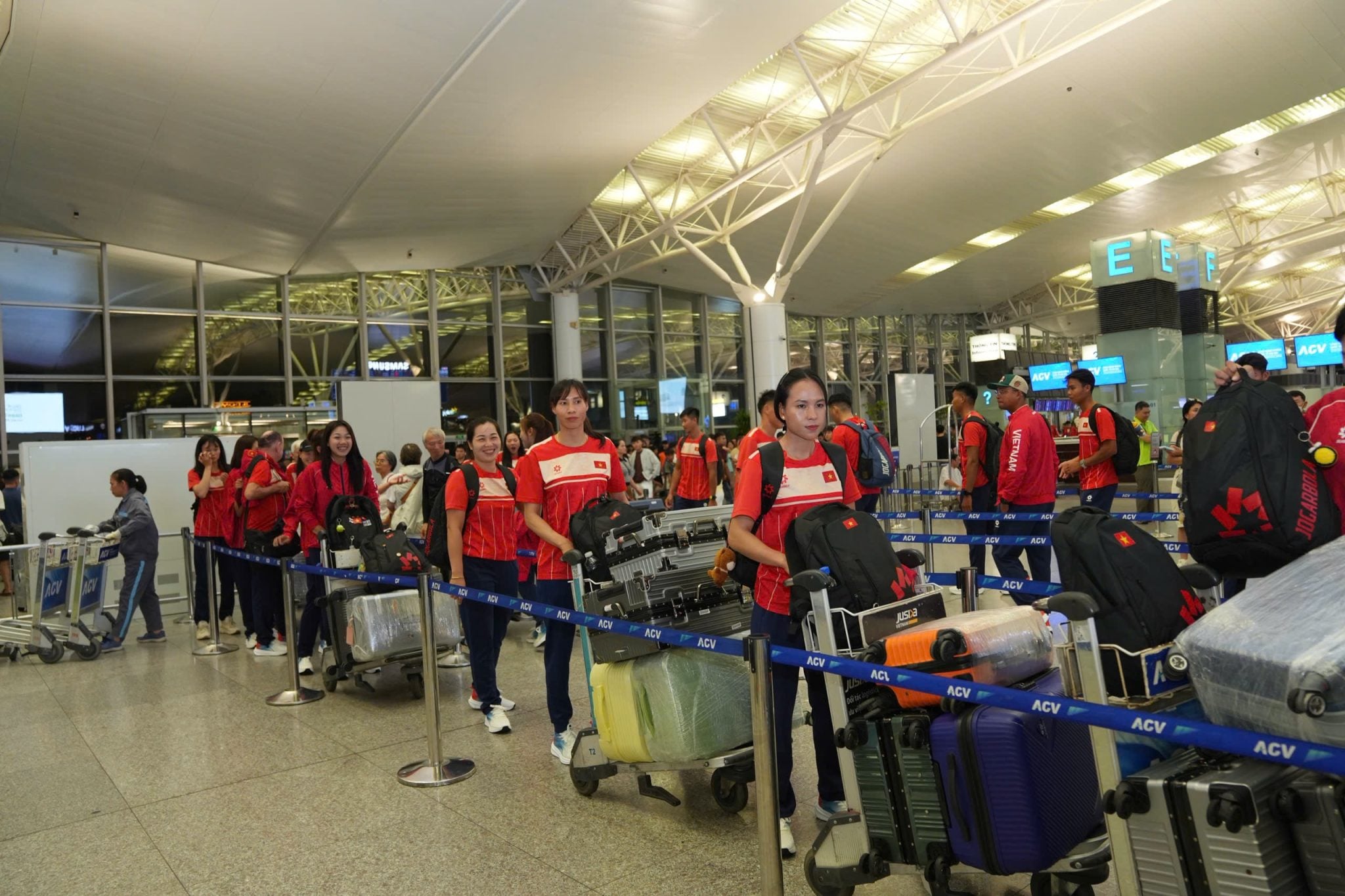 Vietnam Airlines đồng hành cùng Đoàn Thể thao Việt Nam tham dự ASIAD 20 2.jpg