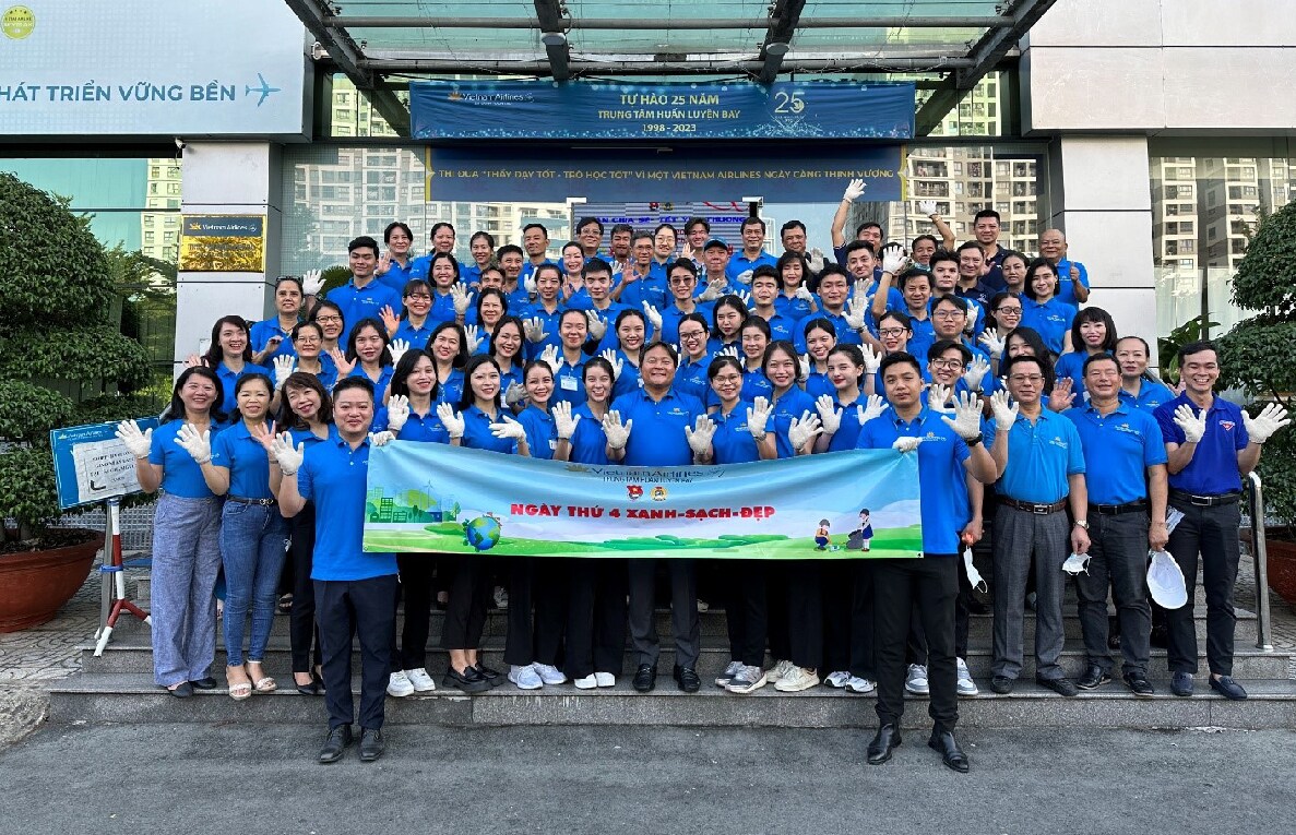 TTHL Organizes "Green - Clean - Beautiful Wednesday" Activity to Welcome the Year of the Dragon