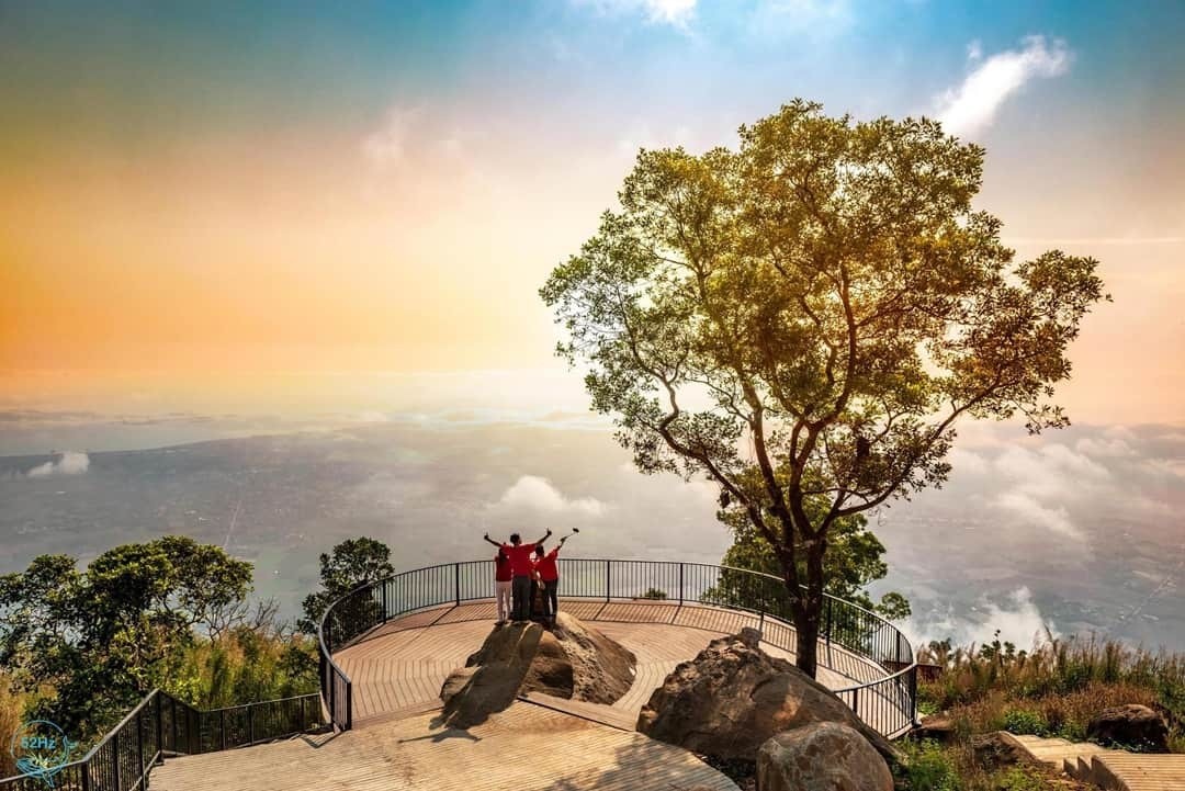 Núi Bà Đen Tây Ninh