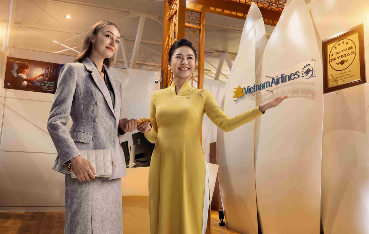 Lotus Lounge at Noi Bai Terminal 2 reopens after upgrade