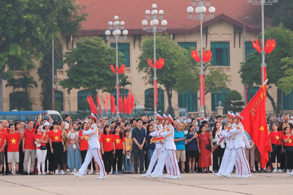 Nghi lễ thu hút nhiều du khách đến tham dự