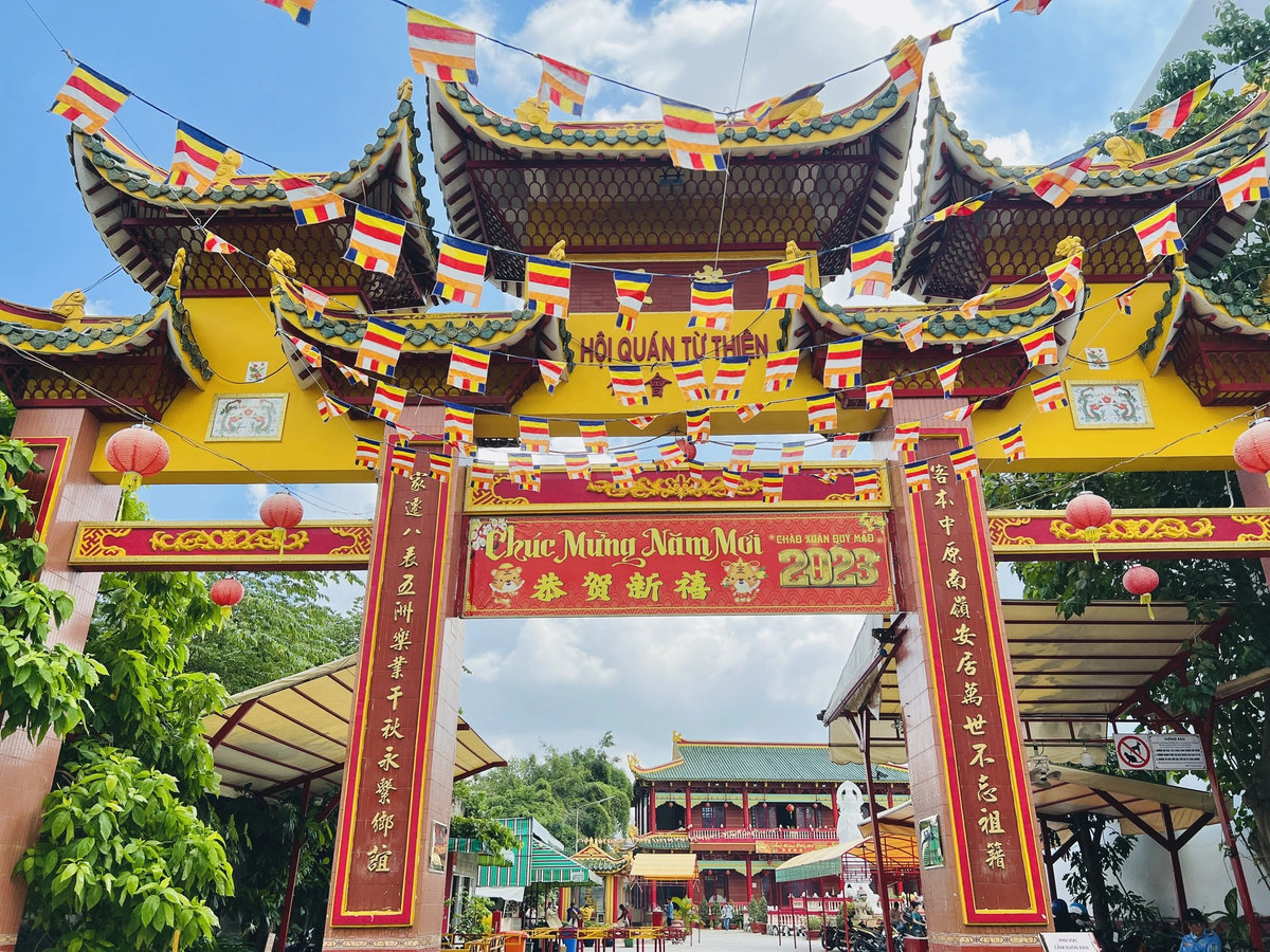 Cổng Tam Quan 