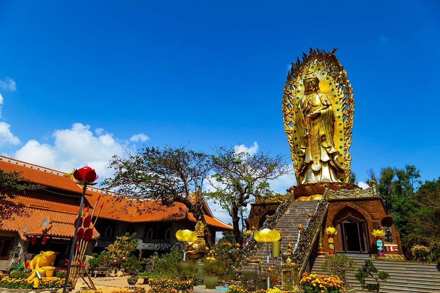 Tịnh Xá Ngọc Hòa và Lăng Ông Nam Hải