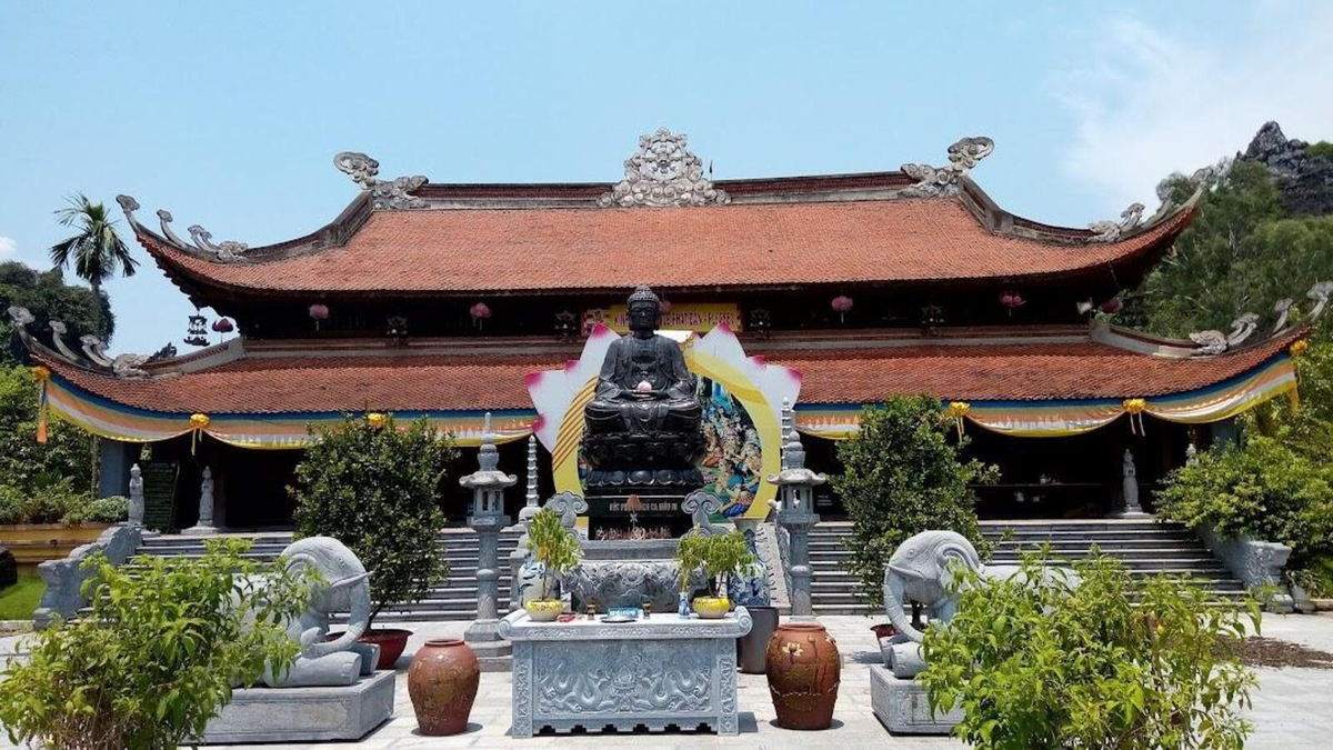 Chùa Hang Thái Nguyên 