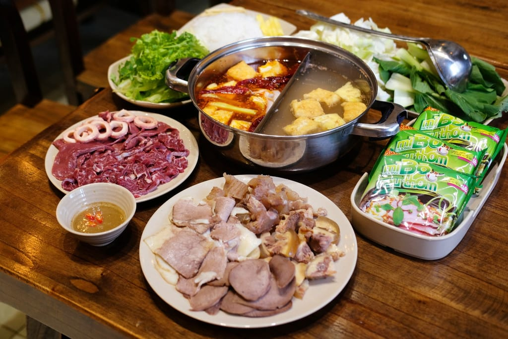 Phở lẩu bò có nước dùng đậm đà