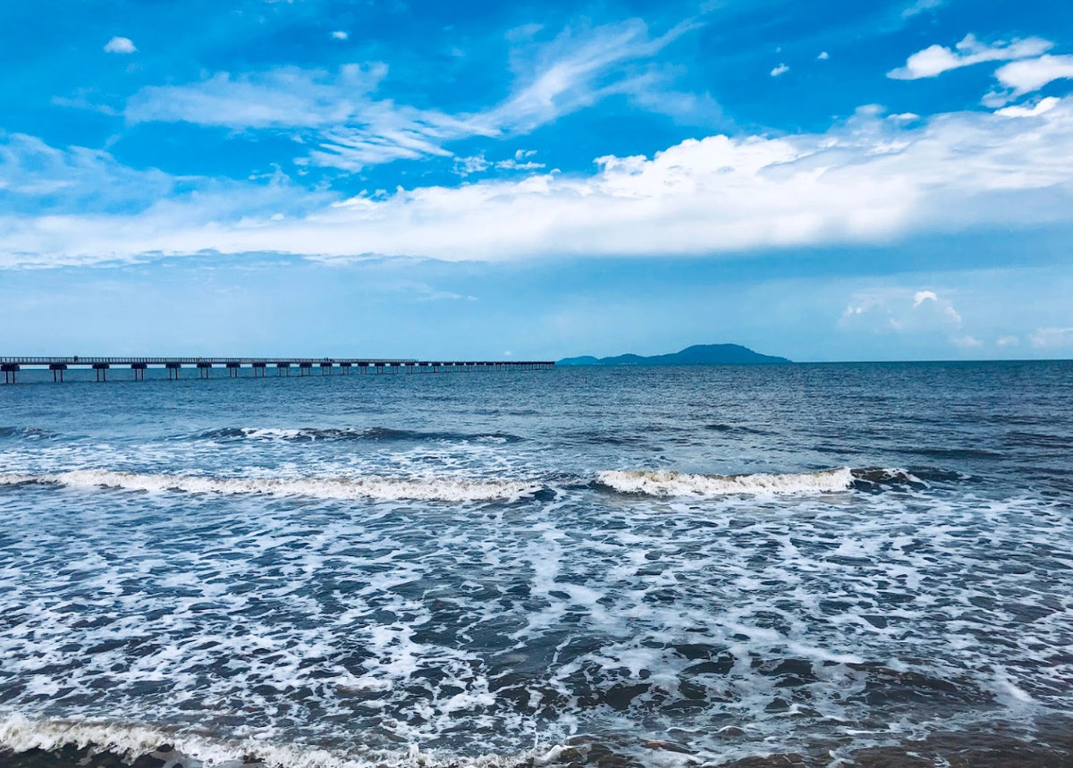 Bãi biển Khai Long 