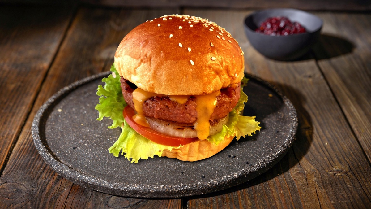 Apply the following tips immediately to choose a satisfactory burger restaurant in Hanoi