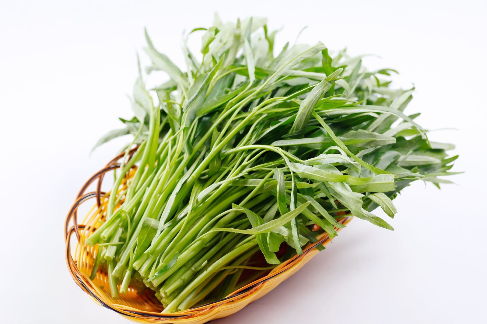 Morning glory is low in calories and rich in vitamins and minerals