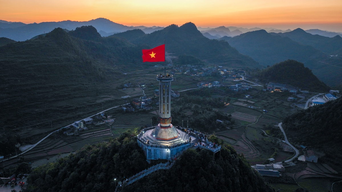 Cột cờ Phai Vệ