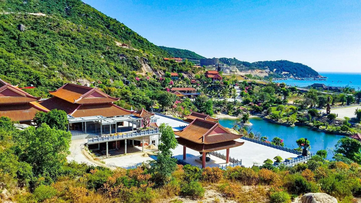 Một số công trình nổi bật khác trong chùa