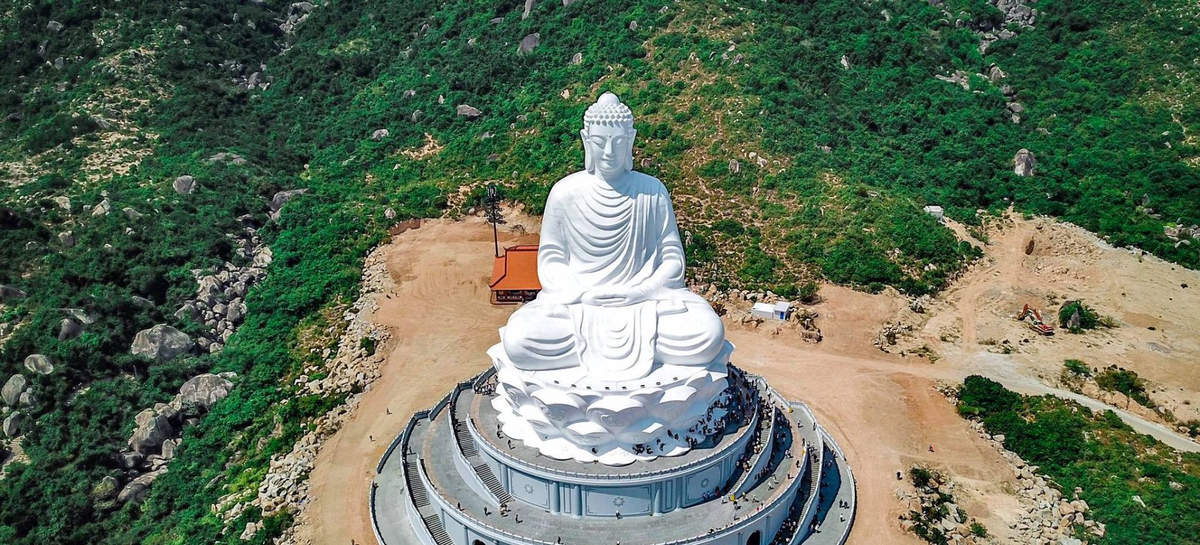 Tượng Phật Thích Ca Mâu Ni cao 69m 
