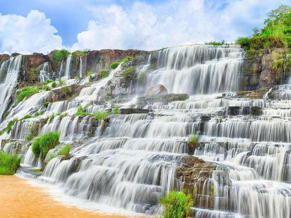 Thác Pongour là thác hùng vĩ bậc nhất Tây Nguyên.