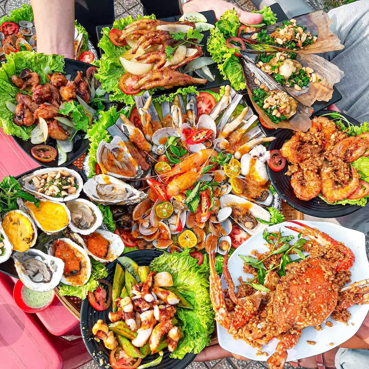Ẩm thực Hòn Chồng mang đậm hương vị biển tươi ngon, khó quên 