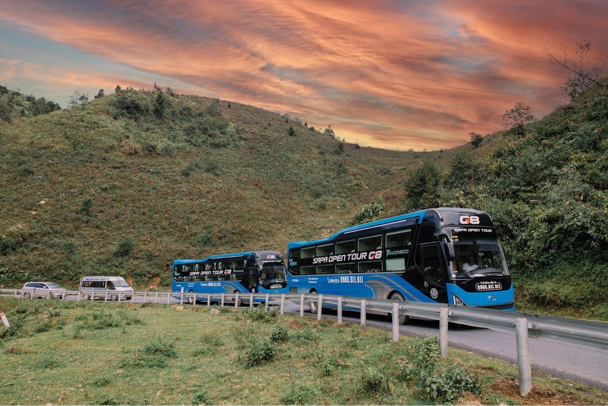 Overnight Train + Bus Transfer to sapa
