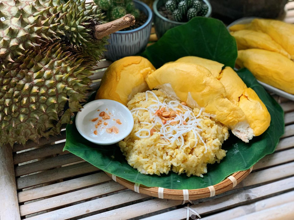 Rich in flavor and tradition, it’s the perfect treat for those who crave something uniquely Southeast Asian