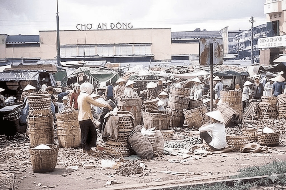 An Dong Market: The Bustling Commercial "Heart" of Saigon